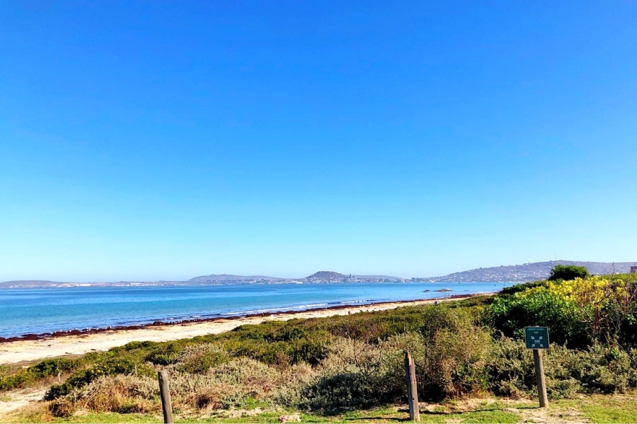 4 Bedroom Property for Sale in Bluewater Bay Western Cape